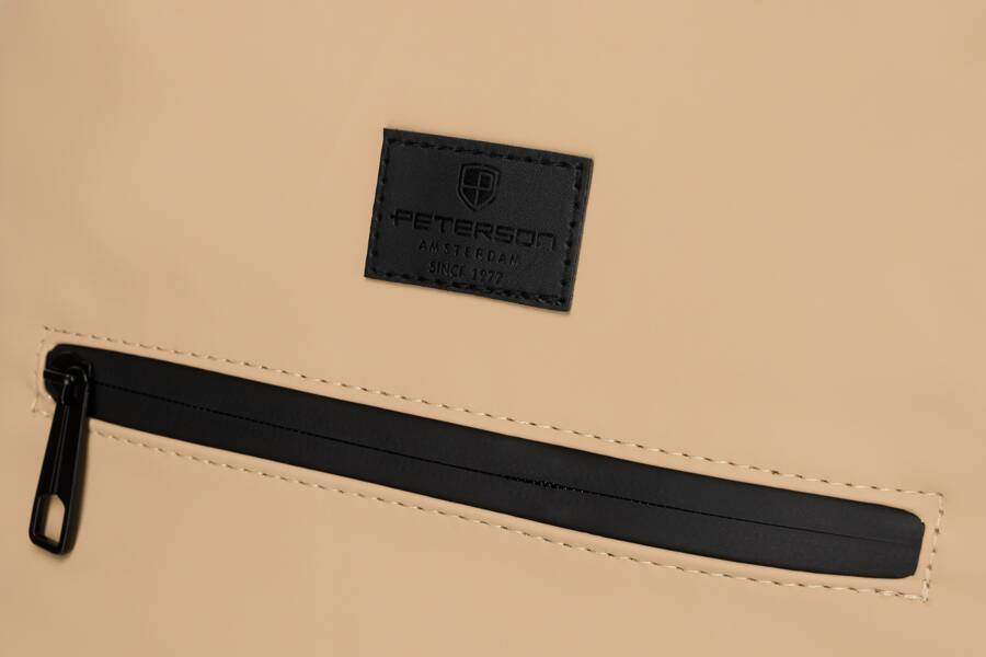 Plecak miejski roll-top z zewnętrzną kieszenią na suwak - Peterson - obrazek 7