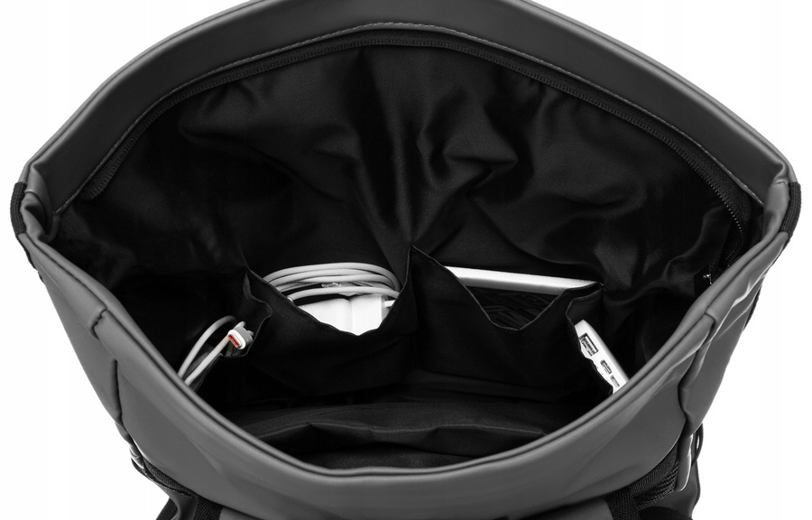 Pojemny plecak miejski w szarym kolorze wykonany z poliestru - Peterson - obrazek 9