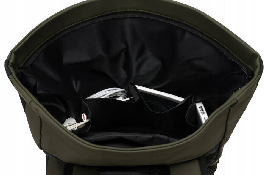 Duży plecak roll-top w zielonym kolorze z kieszenią na laptopa - Peterson - obrazek 7