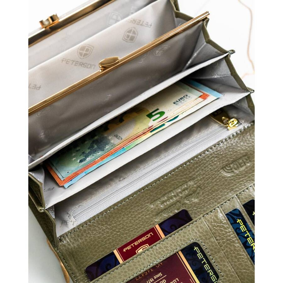 Szary portfel damski z lakierowanej skóry naturalnej na zatrzask - Peterson - obrazek 11