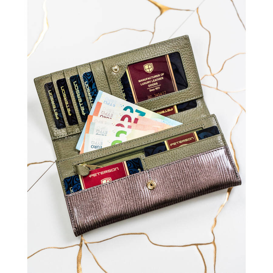 Lakierowany portfel damski w szarym kolorze z kieszenią na suwak - Peterson - obrazek 8