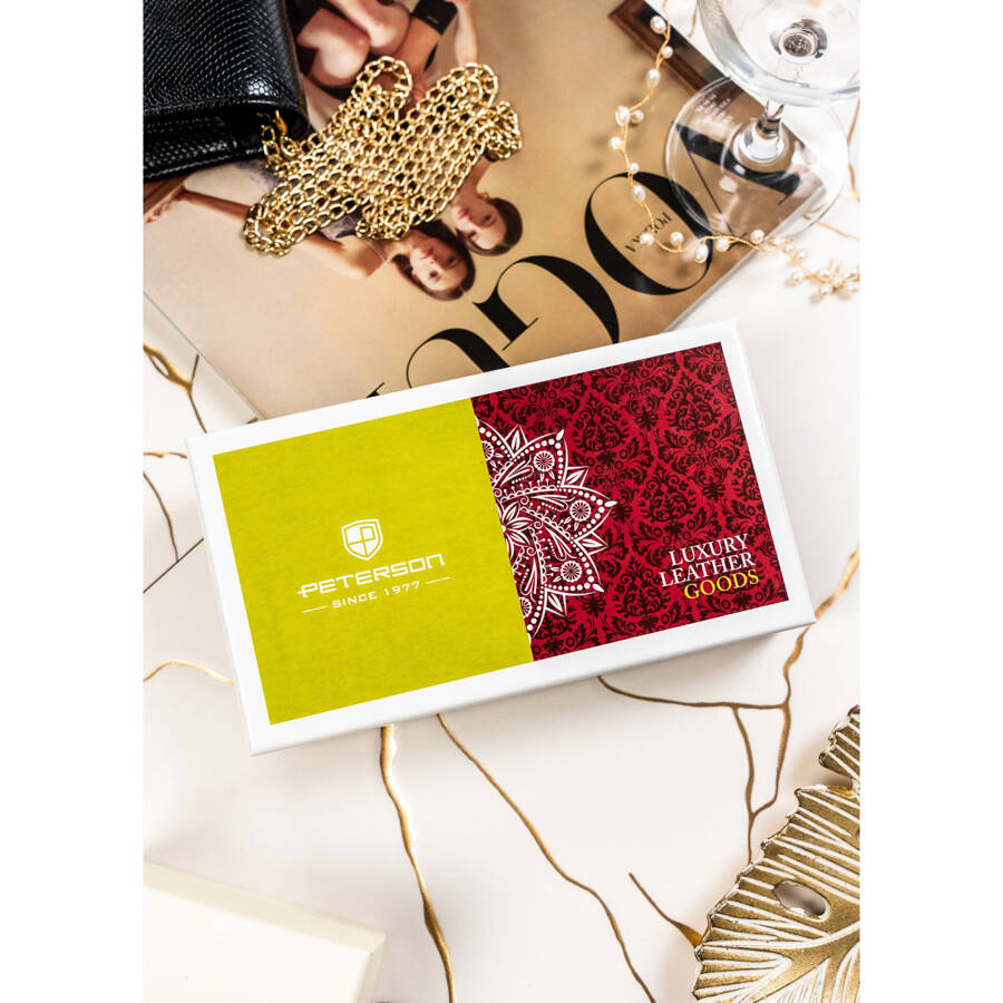 Lakierowany portfel damski w szarym kolorze z kieszenią na suwak - Peterson - obrazek 7