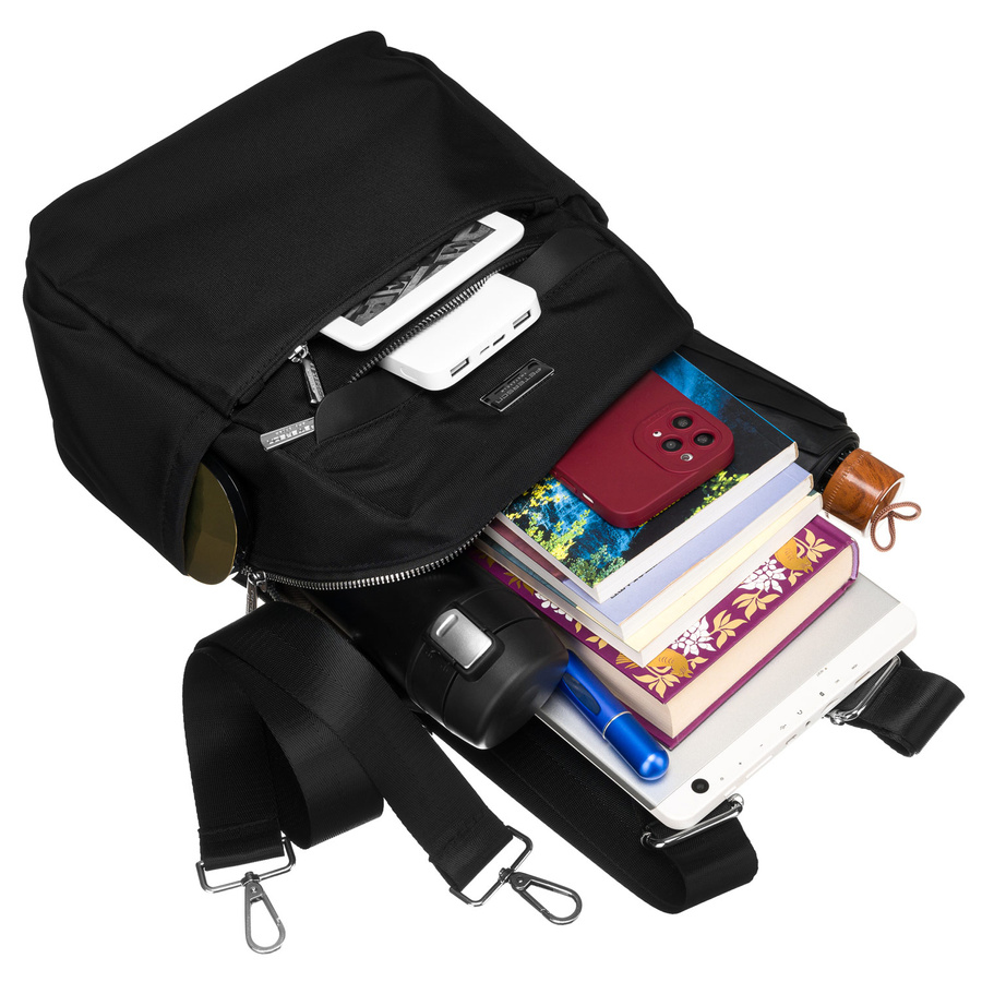 Plecak damski z kieszeniami w czarnym kolorze - Peterson - obrazek 11