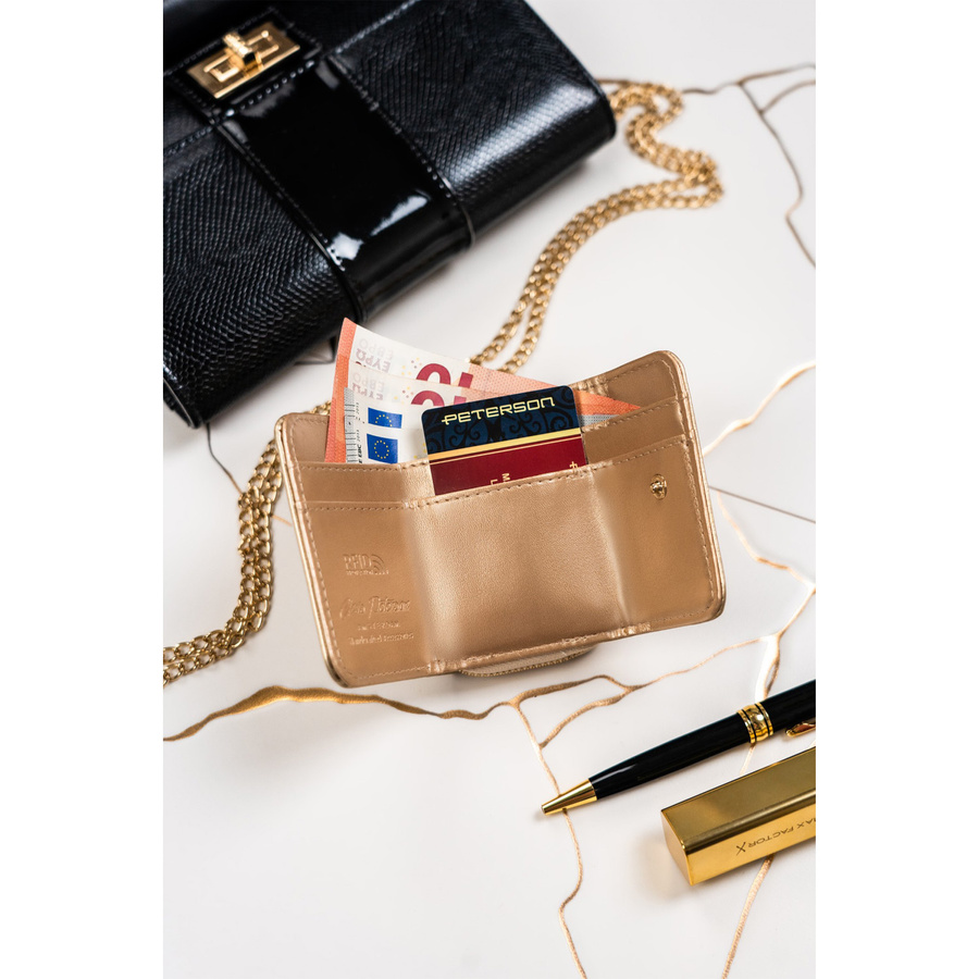 Złoty damski portfel RFID z zatrzaskiem - Peterson - obrazek 5