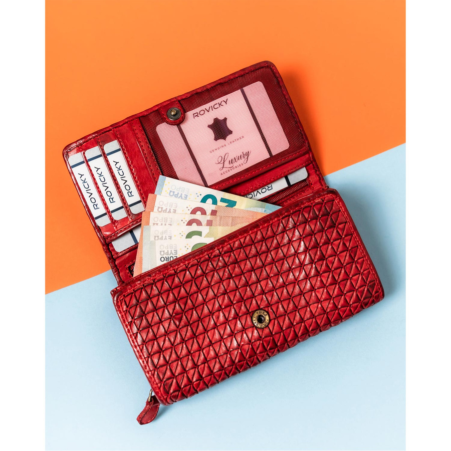 Czerwony portfel damski z tłoczeniem geometrycznym - Rovicky - obrazek 7