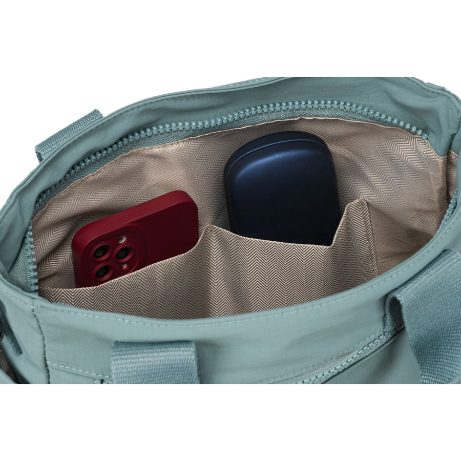 Niebieska, mała shopperka damska z poliestru z kieszeniami zamykanymi na suwak - Peterson - obrazek 10