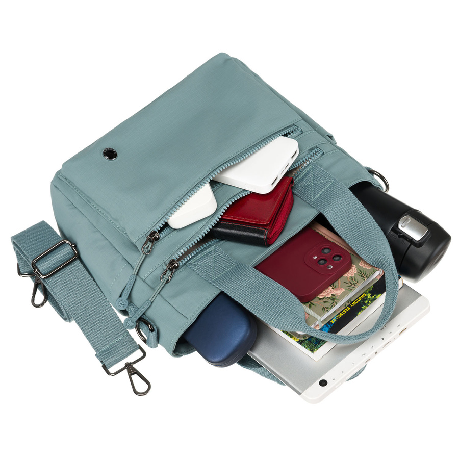 Niebieska, mała shopperka damska z poliestru z kieszeniami zamykanymi na suwak - Peterson - obrazek 11