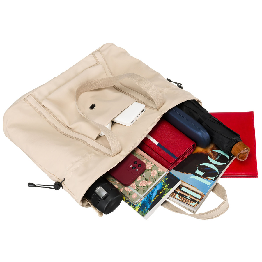 Beżowa shopperka damska z poliestru zawieszona na wygodnych uchwytach - Peterson - obrazek 13