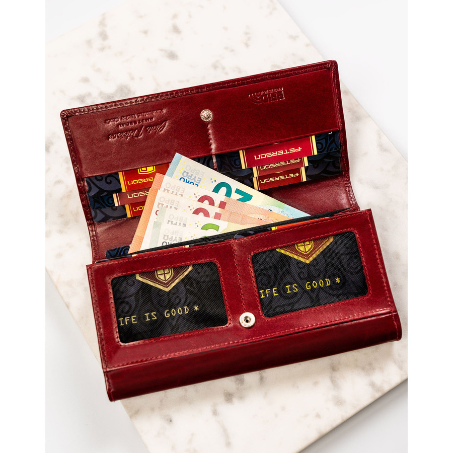 Duży portfel damski ze skóry naturalnej w czerwonym kolorze zamykany klapką na zatrzask - Peterson - obrazek 7