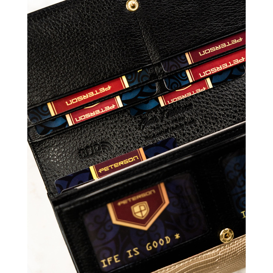 Portfel damski z lakierowanej skóry naturalnej w czarno-złotym kolorze, wyposażony w system RFID - Peterson - obrazek 9