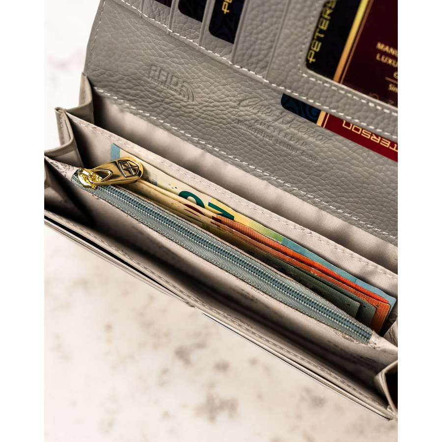 Wielokolorowy, poziomy portfel damski ze skóry naturalnej w kwiatowy wzór - Peterson - obrazek 9