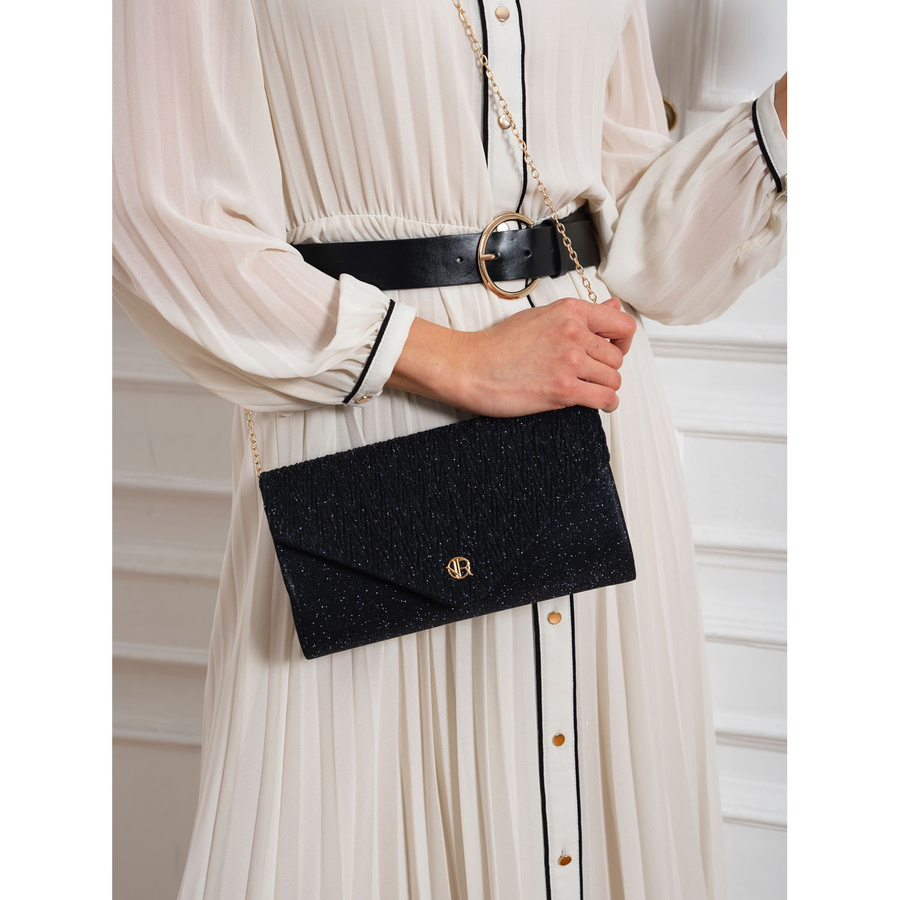 Brokatowa kopertówka damska w granatowym kolorze zawieszona na łańcuszku - Rovicky - obrazek 6