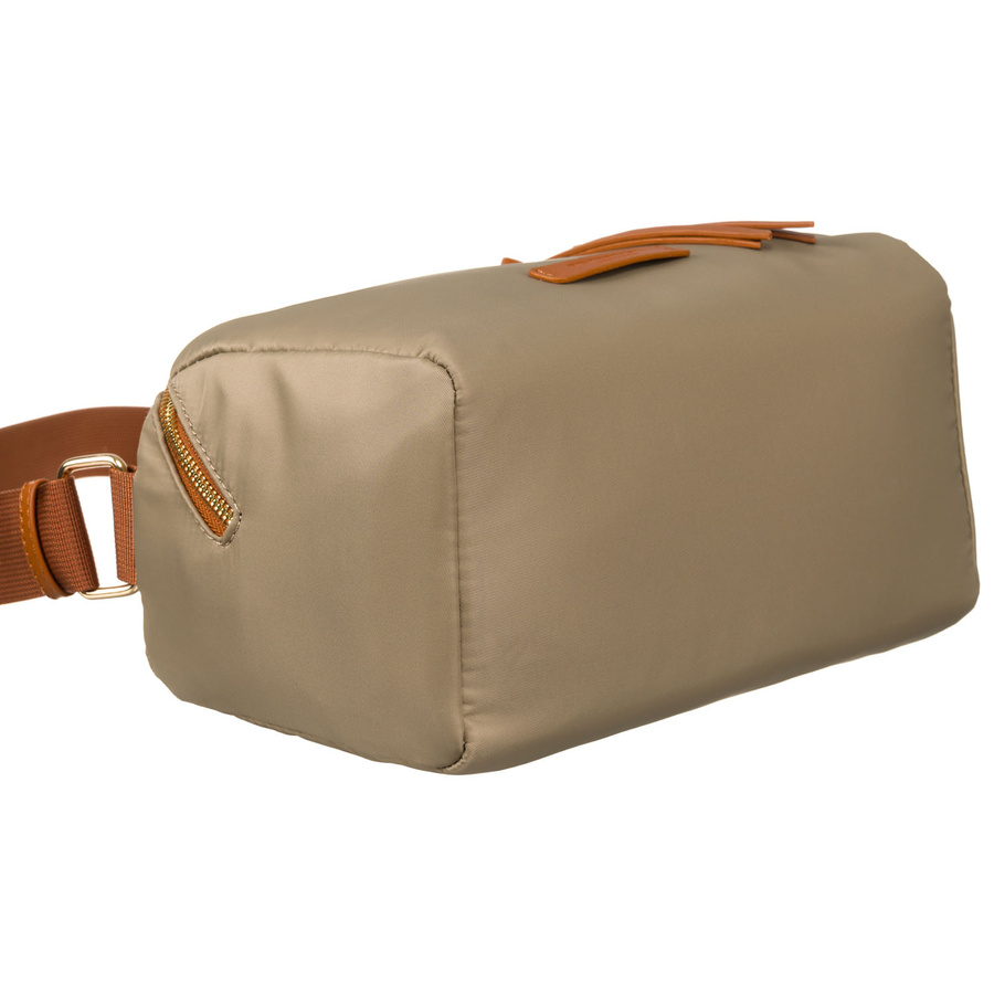 Miejska listonoszka z paskiem wykonana z nylonu i skóry ekologicznej w kolorach khaki i brązowym - Peterson - obrazek 15