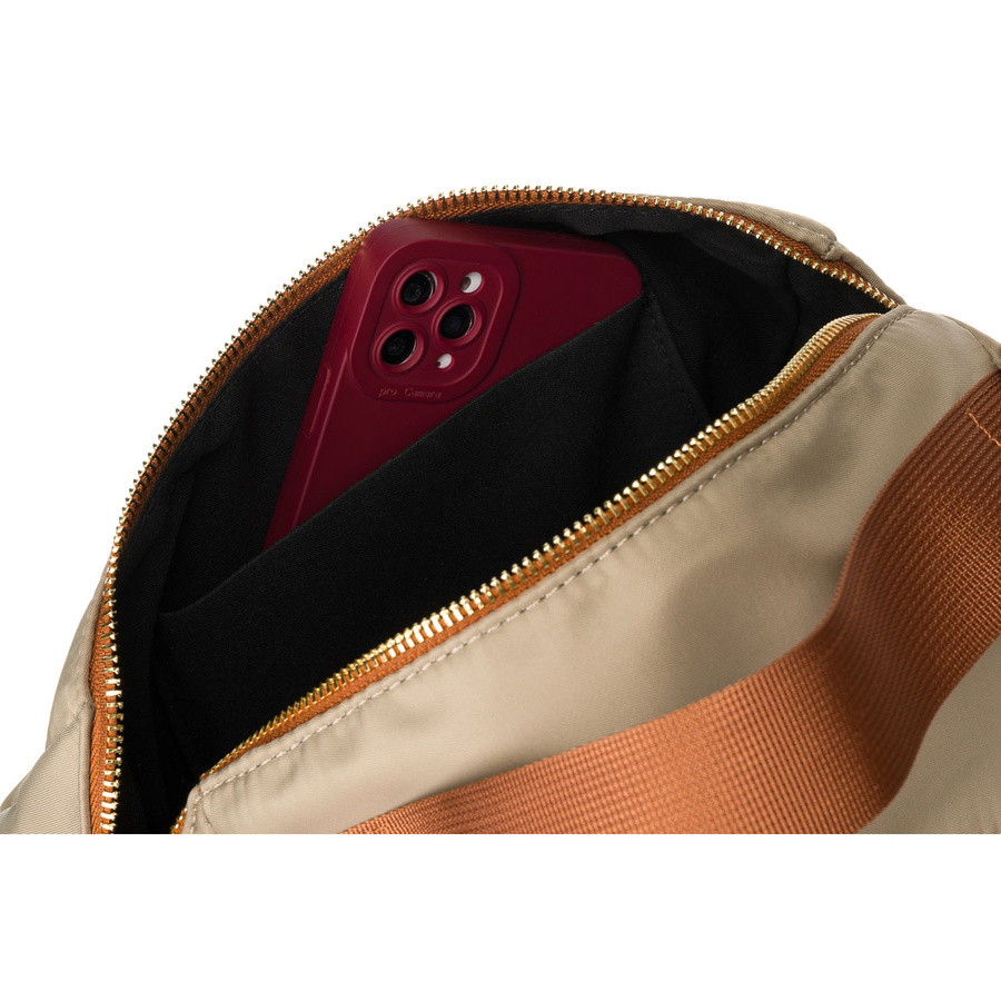 Miejska listonoszka z paskiem wykonana z nylonu i skóry ekologicznej w kolorach khaki i brązowym - Peterson - obrazek 14