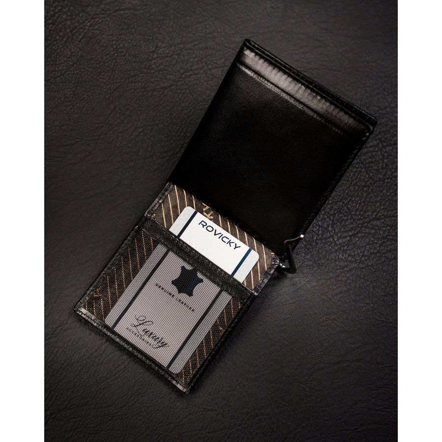 Banknotówka męska ze skóry naturalnej w czarnym kolorze - Rovicky - obrazek 10