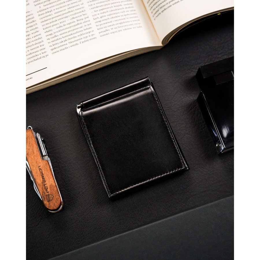 Banknotówka męska ze skóry naturalnej w czarnym kolorze - Rovicky - obrazek 4