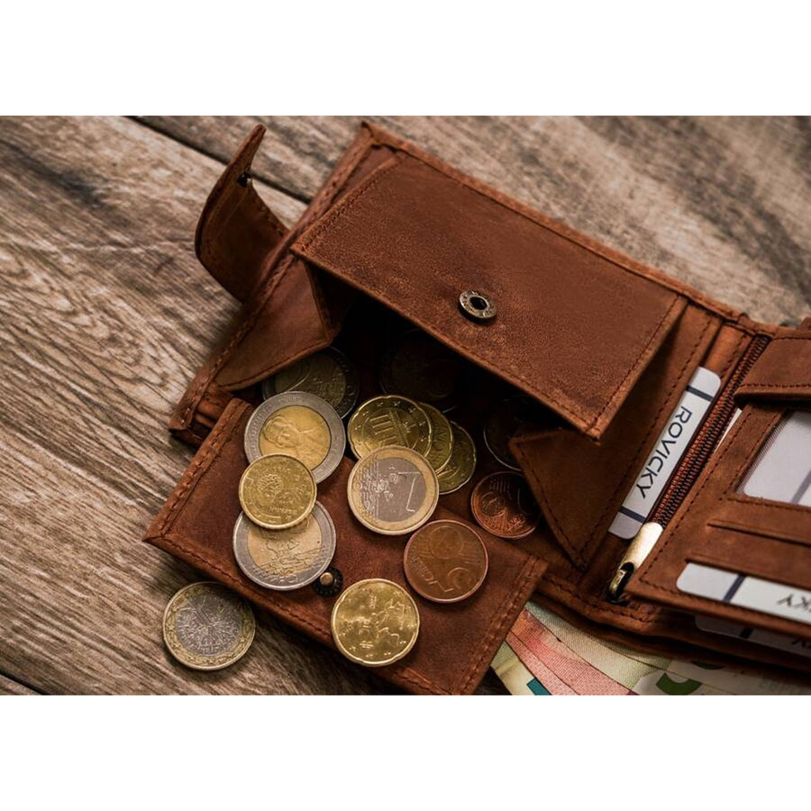 Skórzany, brązowy portfel męski z tłoczeniem na froncie przedstawiającym psa - obrazek 10