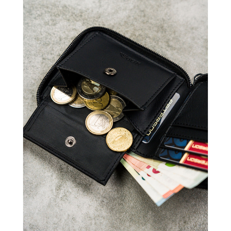 Portfel męski w czarnym kolorze z modnym, geometrycznym wzorem - Peterson - obrazek 9