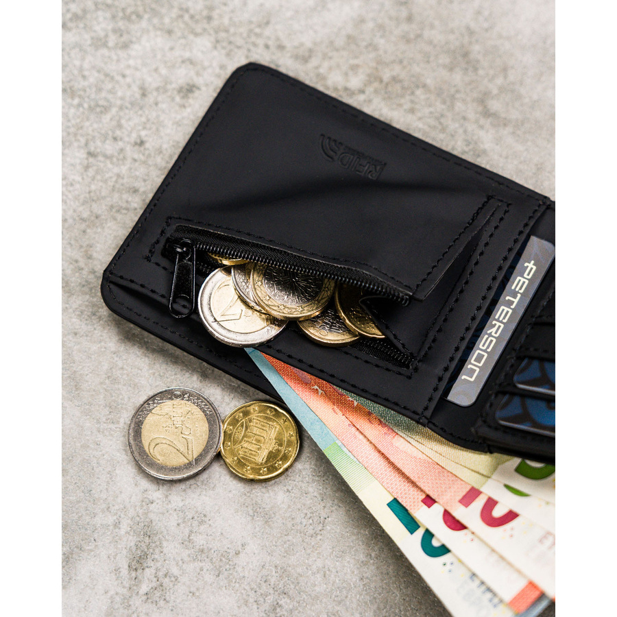 Czarny portfel męski z modnym, geometrycznym wzorem, bez zapięcia zewnętrznego - Peterson - obrazek 9