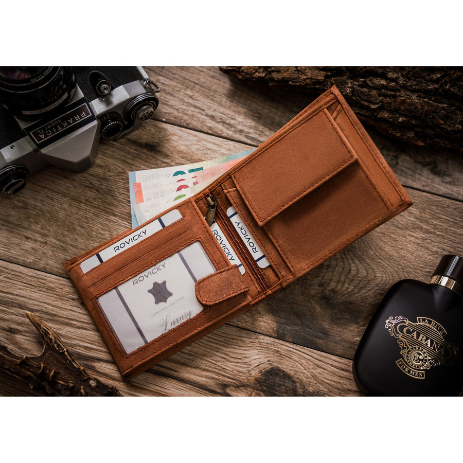 Portfel męski ze skóry naturalnej w brązowym kolorze, model bez zapięcia zewnętrznego - Always Wild - obrazek 6