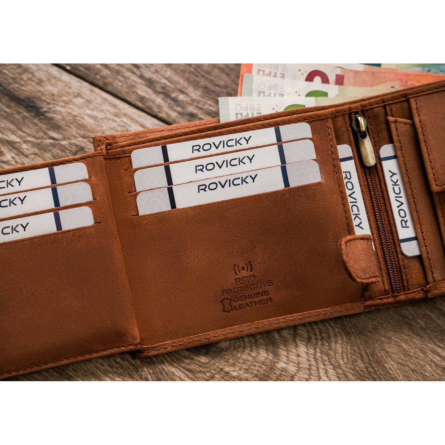 Portfel męski ze skóry naturalnej w brązowym kolorze, model bez zapięcia zewnętrznego - Always Wild - obrazek 10