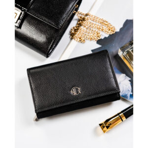 Skórzany, pojemny portfel damski w czarnym kolorze wyposażony w system RFID - Rovicky