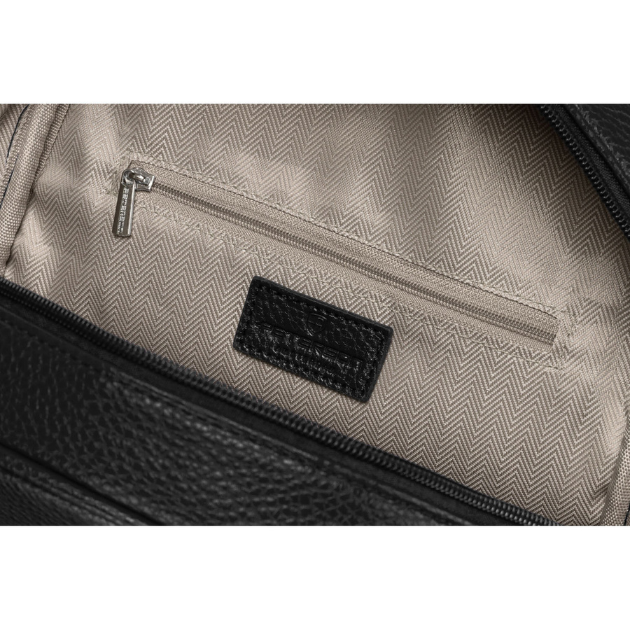 Elegancki czarny mały plecak damski zdobiony pikowaniem i srebrnymi nitami eko skóra Peterson - obrazek 8