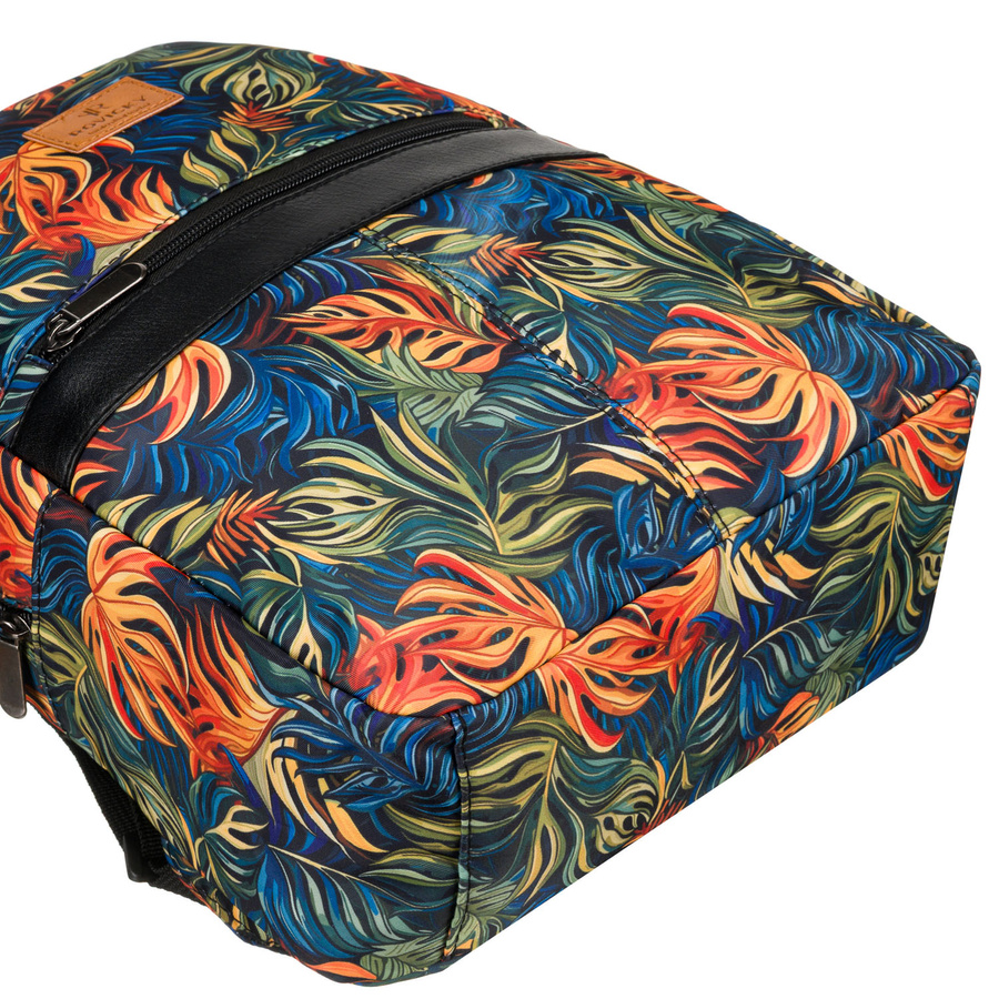 Wzorzysty, miejski plecak damski zawieszony na regulowanych szelkach - Rovicky - obrazek 8