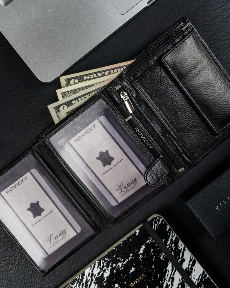 Duży skórzany czarny portfel męski — Ronaldo - obrazek 8