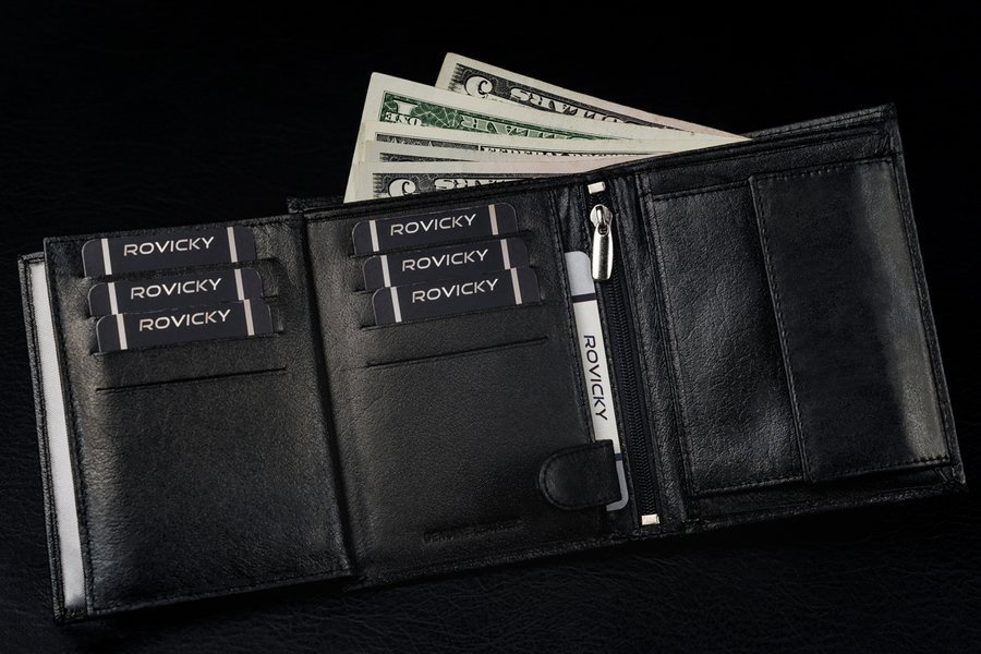 Męski duży portfel skórzany, pionowy bez zapięcia - Ronaldo - obrazek 13