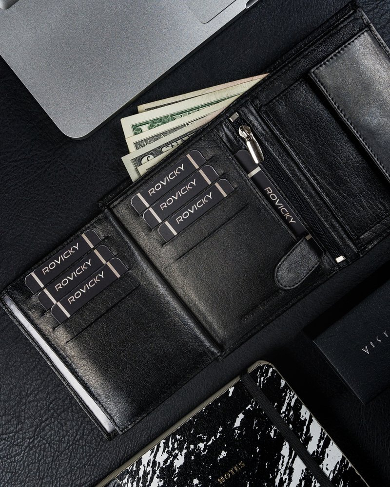 Męski duży portfel skórzany, pionowy bez zapięcia - Ronaldo - obrazek 9