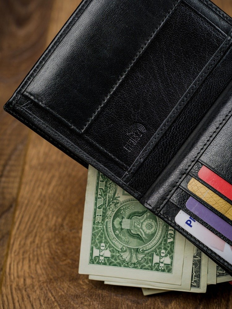 Pionowy, dwukolorowy portfel męski ze skóry naturalnej - Rovicky - obrazek 12