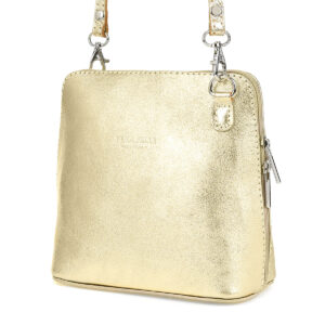 7a7021e4df701e2571c506487ae56996