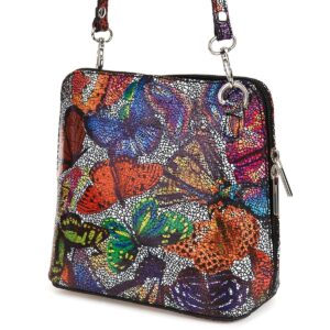 0b967b75616689b2e4124558639d2c1b