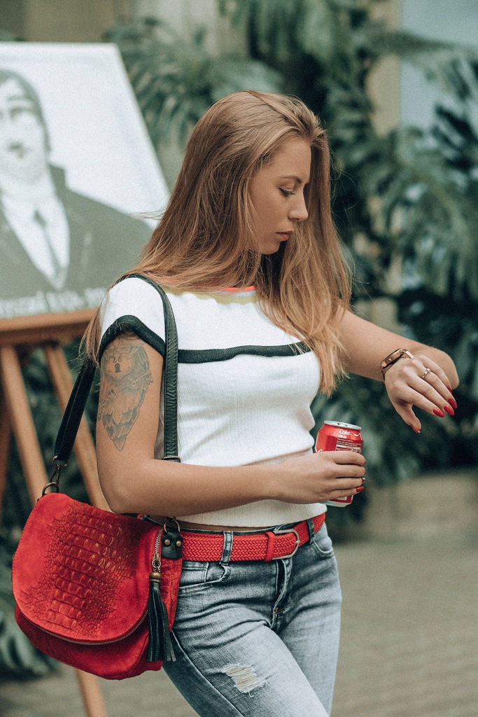 d4b58bb166cc3db2c4ea51883fb8edeb