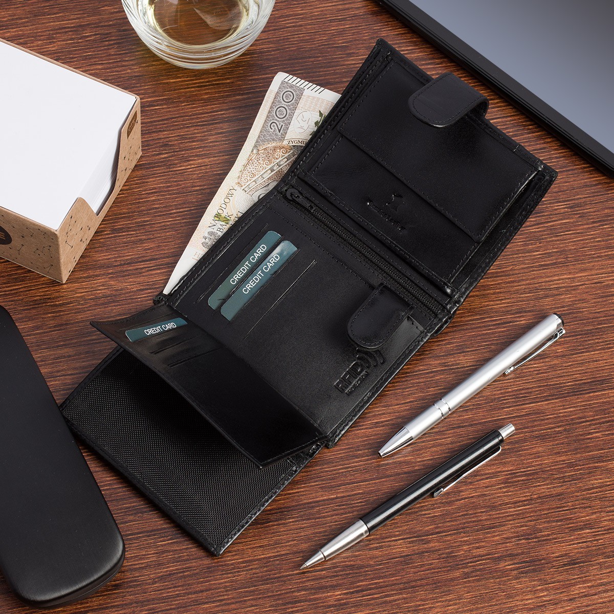 b9248938766fdb3ca2ed8191fd5bbb0c