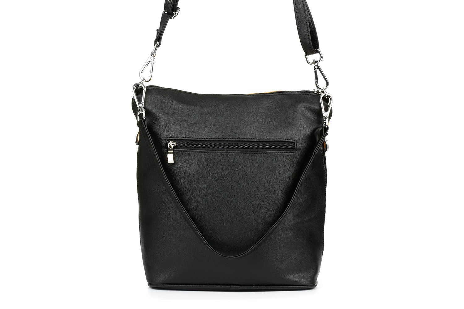 81b15a52db93e6678e50e10420ce3567