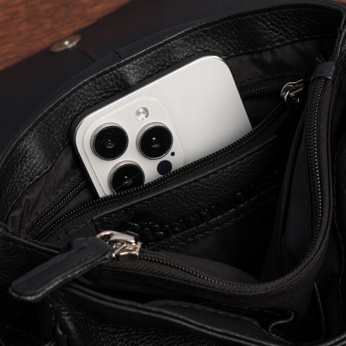 5fda00e0449083d2e6074efd33b5c82e