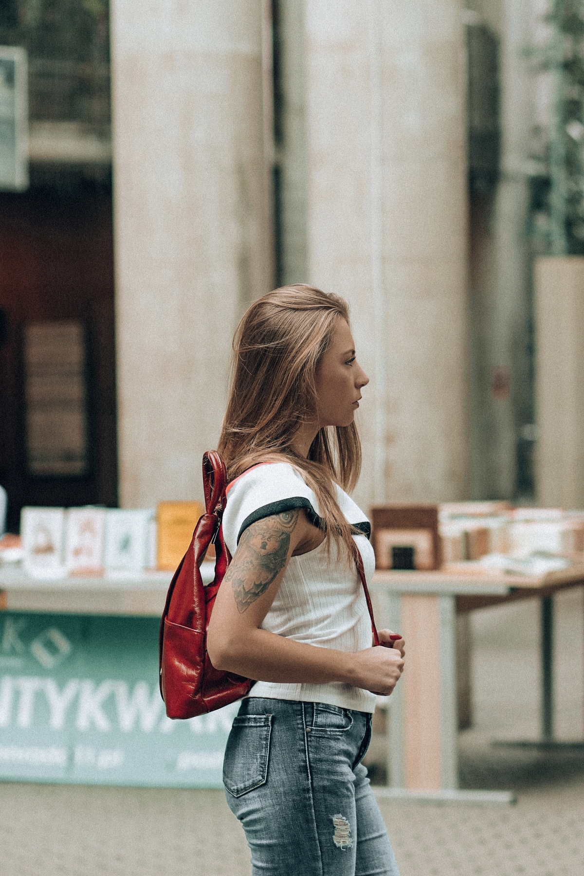 3de42f7752d781663473e169f4478854