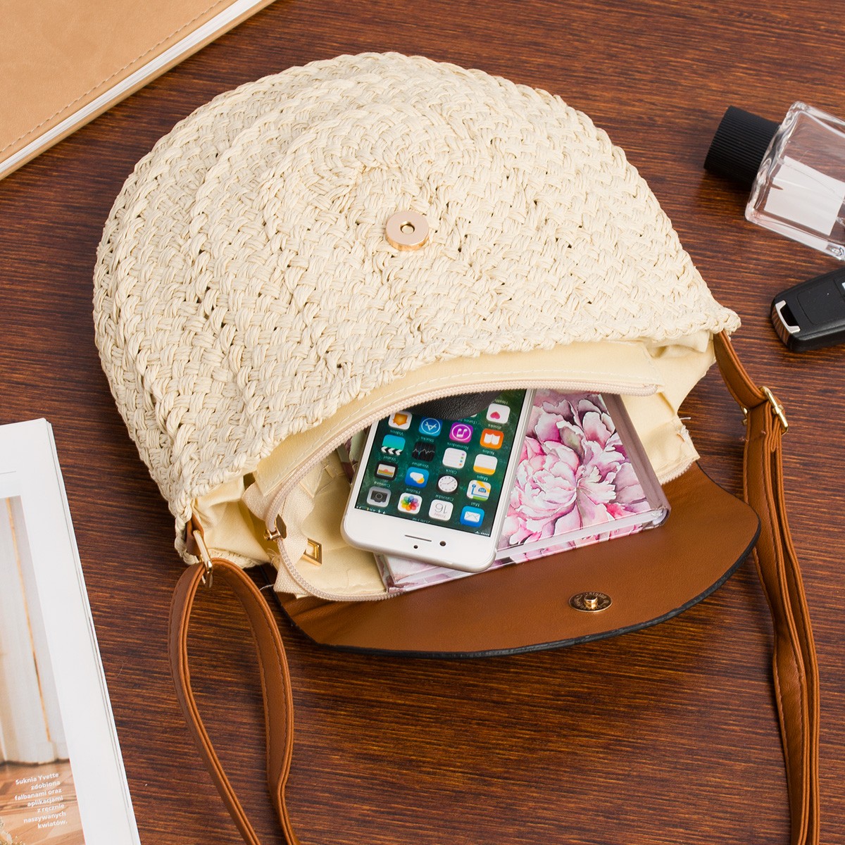 63180b505d604d3827e697801475c6f1