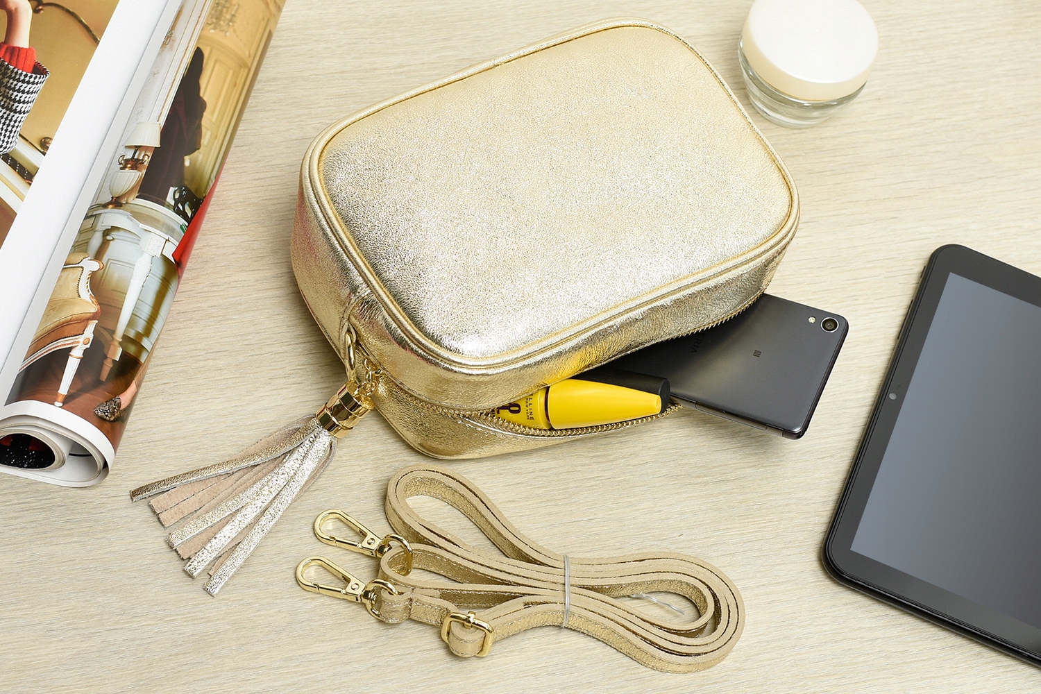 dbda2c0dc36d2ebd7fb9023c93249edf