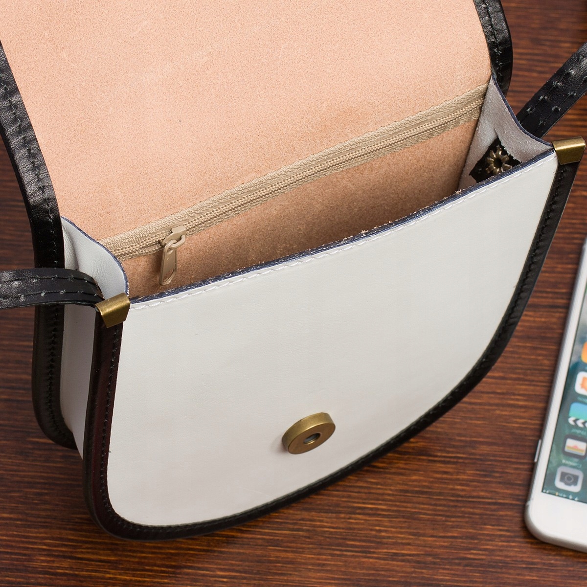 a3e80a233520c92fd06e96b16adb27e2