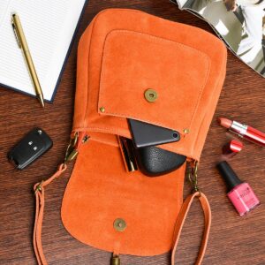 cdfec1796a4aaa476482ef24e9390efd