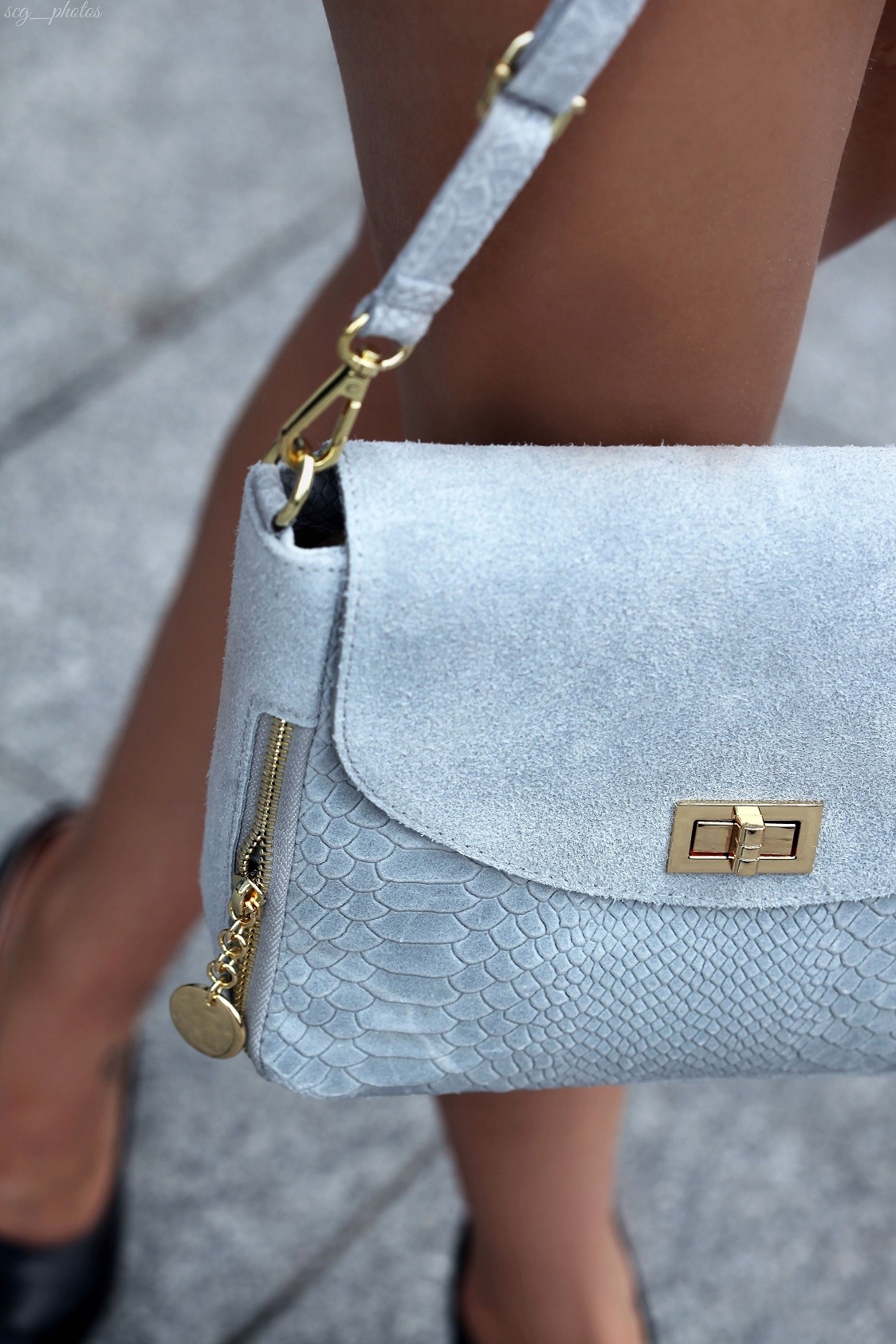 0b574803676a77a5349cd724489bfbf6